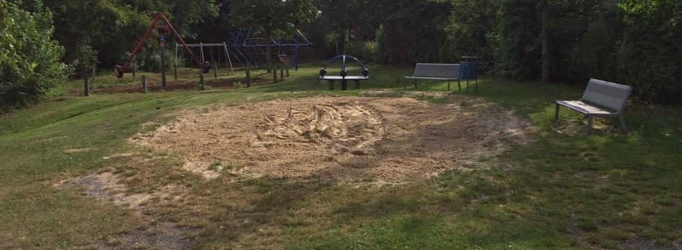 Die zu reinigende Fläche nach der Bearbeitung durch Sandmaster Sandreinigung. Dem Spielspaß steht nun nichts mehr im Weg.